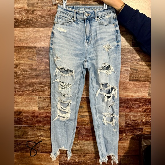 American Eagle Outfitters, Mom Jean, Size 00S
#0008 - Picture 1 of 5